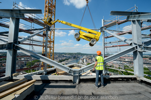 tour des finances à Liège